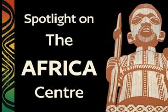 Affiche de l’exposition Spotlight on The Africa Centre à Londres mettant en valeur la culture africaine et la diaspora.